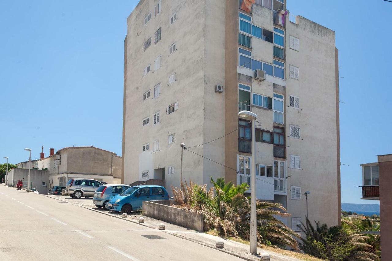 Apartment Dolores Makarska Eksteriør billede
